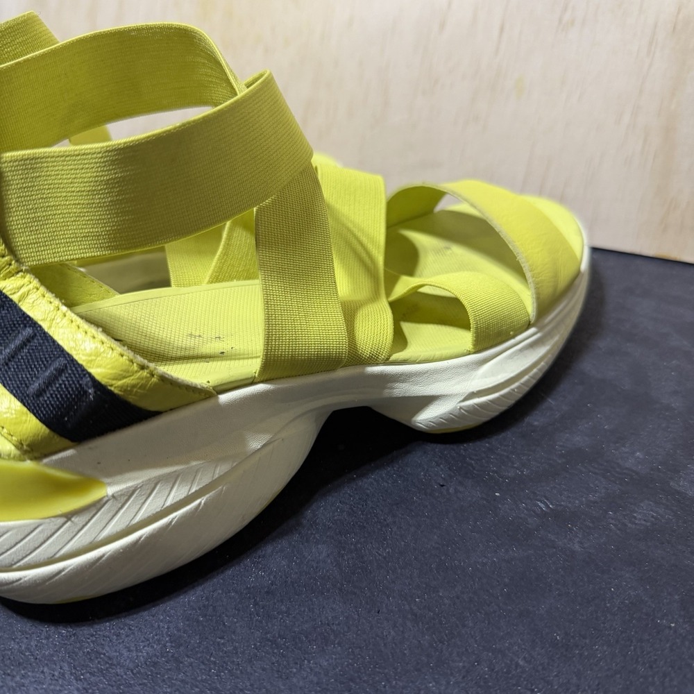 Sorel Explorer Blitz‎ Stride sandals Vibrant Neon Yellow - Picture 6 of 8